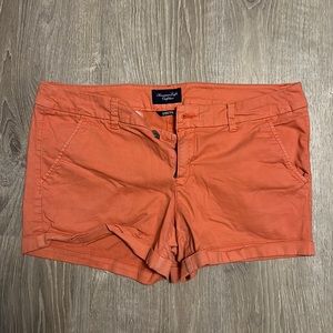 Salmon shorts American Eagle